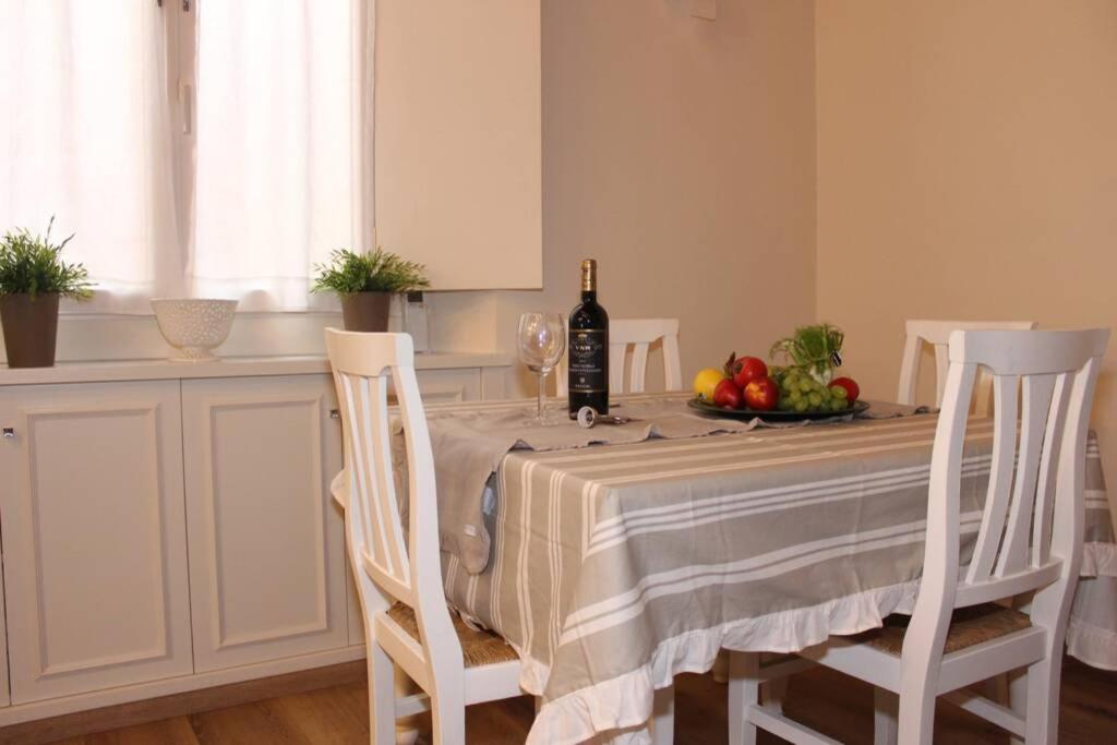 Art Apartment Santa Croce Suite Флоренция Экстерьер фото